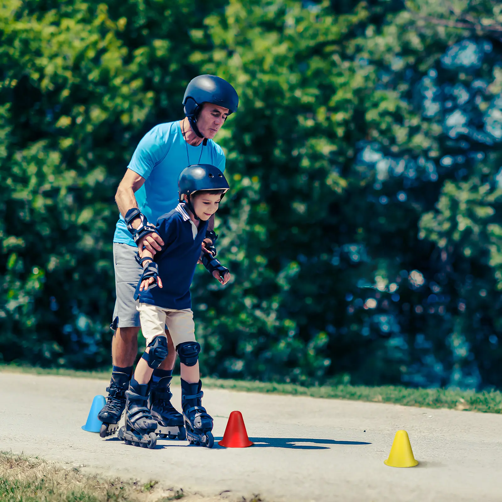 

50 шт. мини-конусов для спортивных тренировок, футбольные маркеры, портативные легкие конусы для упражнений, катания на роликах, детских игр на открытом воздухе
