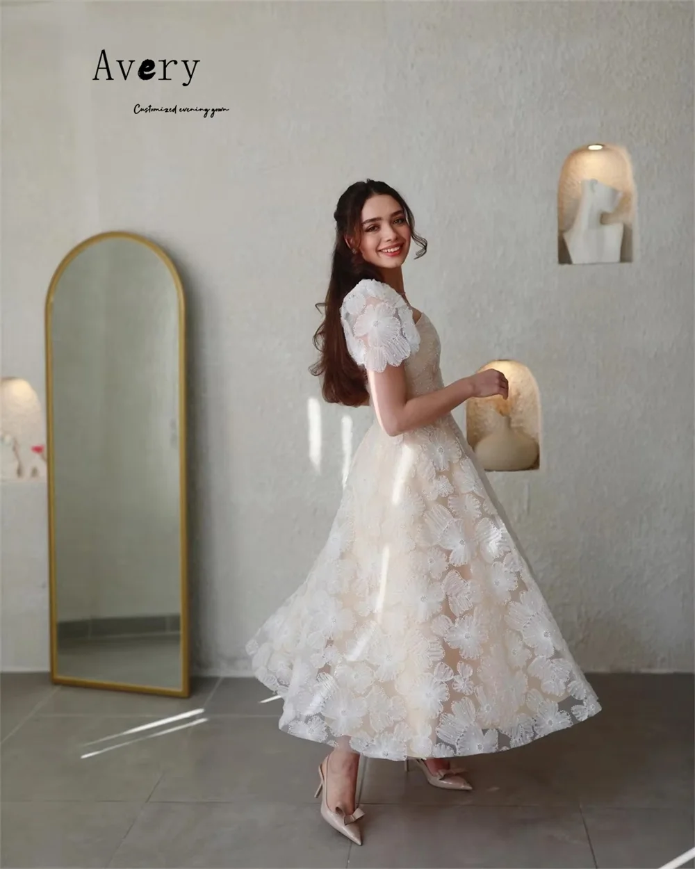 Avery-vestidos de noche elegantes de manga corta con encaje de flores personalizados para mujer, vestidos de noche de lujo, vestido de baile para mujer 2025