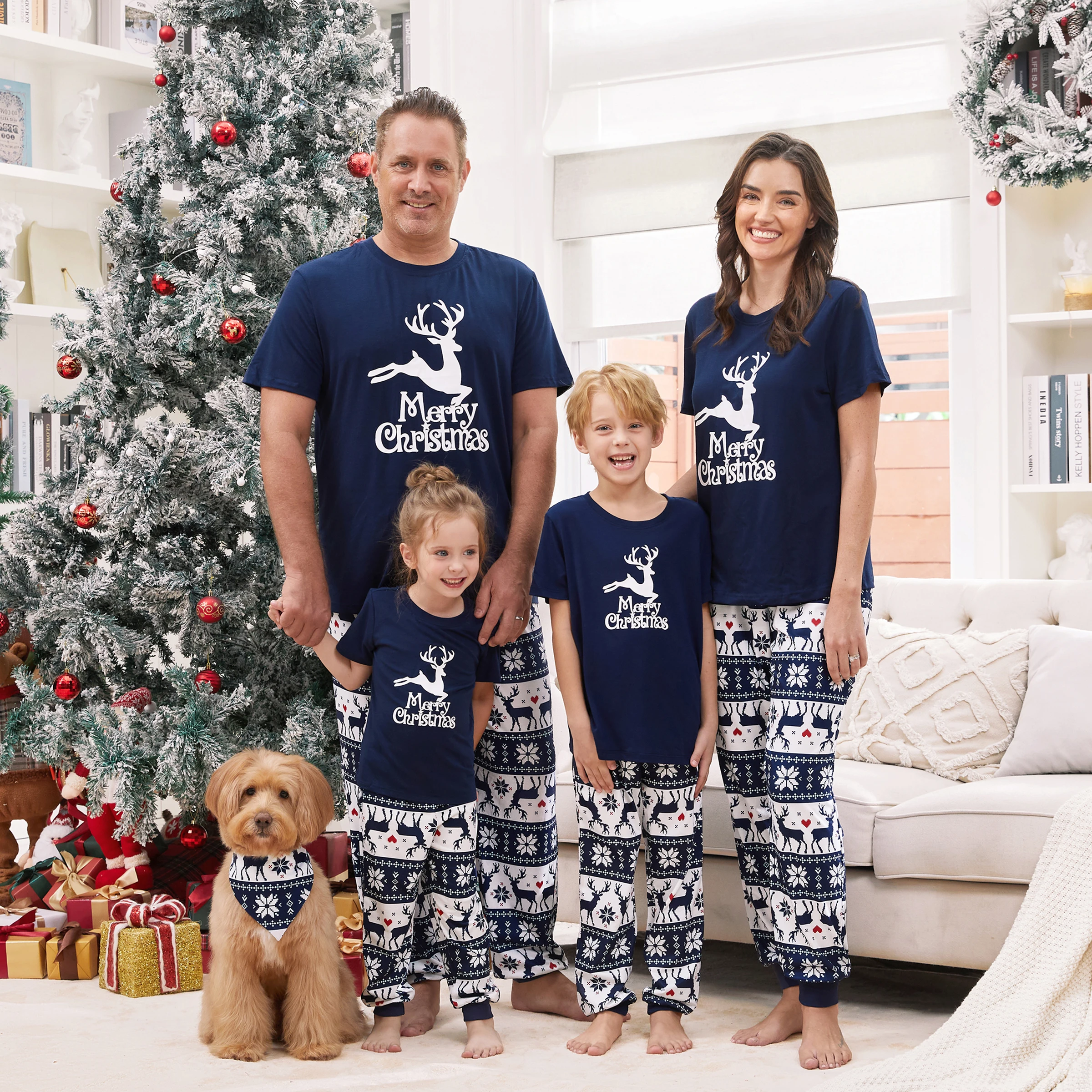 

PatPat Christmas Reindeer Print Glow in the Dark Family Matching Pajamas Sets