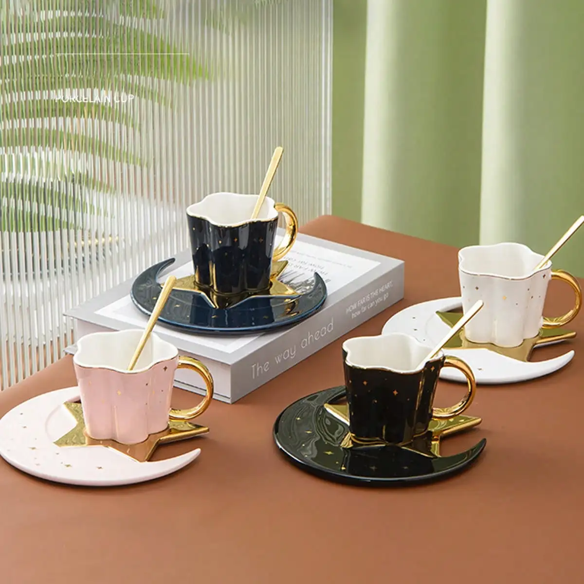 �y�Z�[�����z�X�^�[�A���h���[���Z���~�b�N�R�[�q�[�}�O�A�J�b�v�A�v���[�g�A�X�v�[���A�z���f�[�M�t�g�A�A�t�^�k�[���e�B�[�A1��