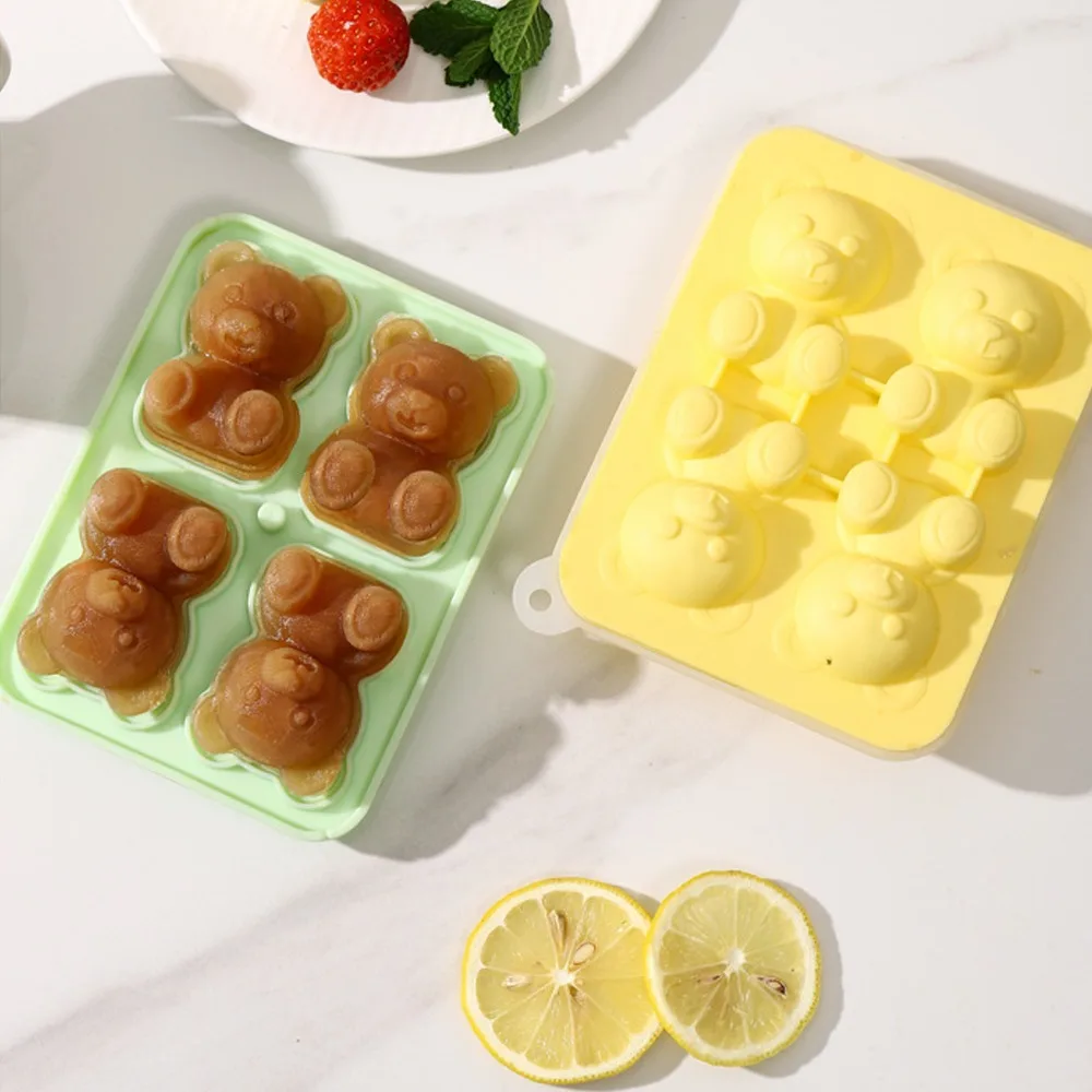 Cute 4 Grids Bear Shape Ice Mold Silicone 3D Design Ice Cube Tray Easy Release With Lid Ice Cube Maker Bar