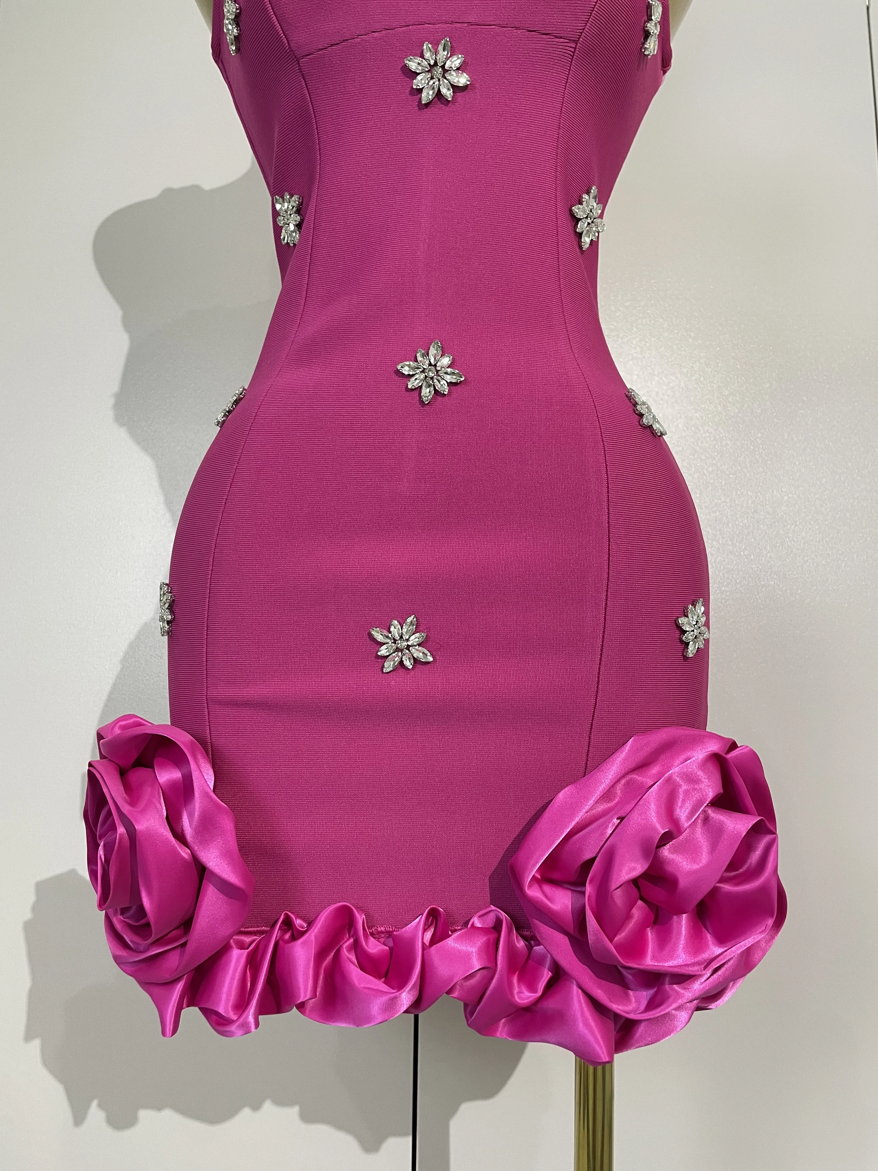 Sparkly Strass Sexy Vierkante Kraag Bodycon Mini Bandage Jurk Vrouwen Vieren Avondfeest Elegante Luxe Verjaardag Jurk