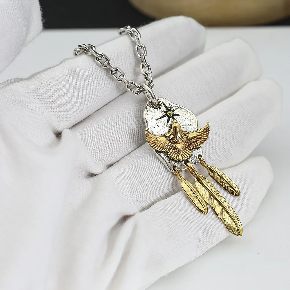 

Takahashi Goro's Retro Brushed Eagle Feather Pendant Necklace Trendy Japanese Aesthetic Niche Luxury Style