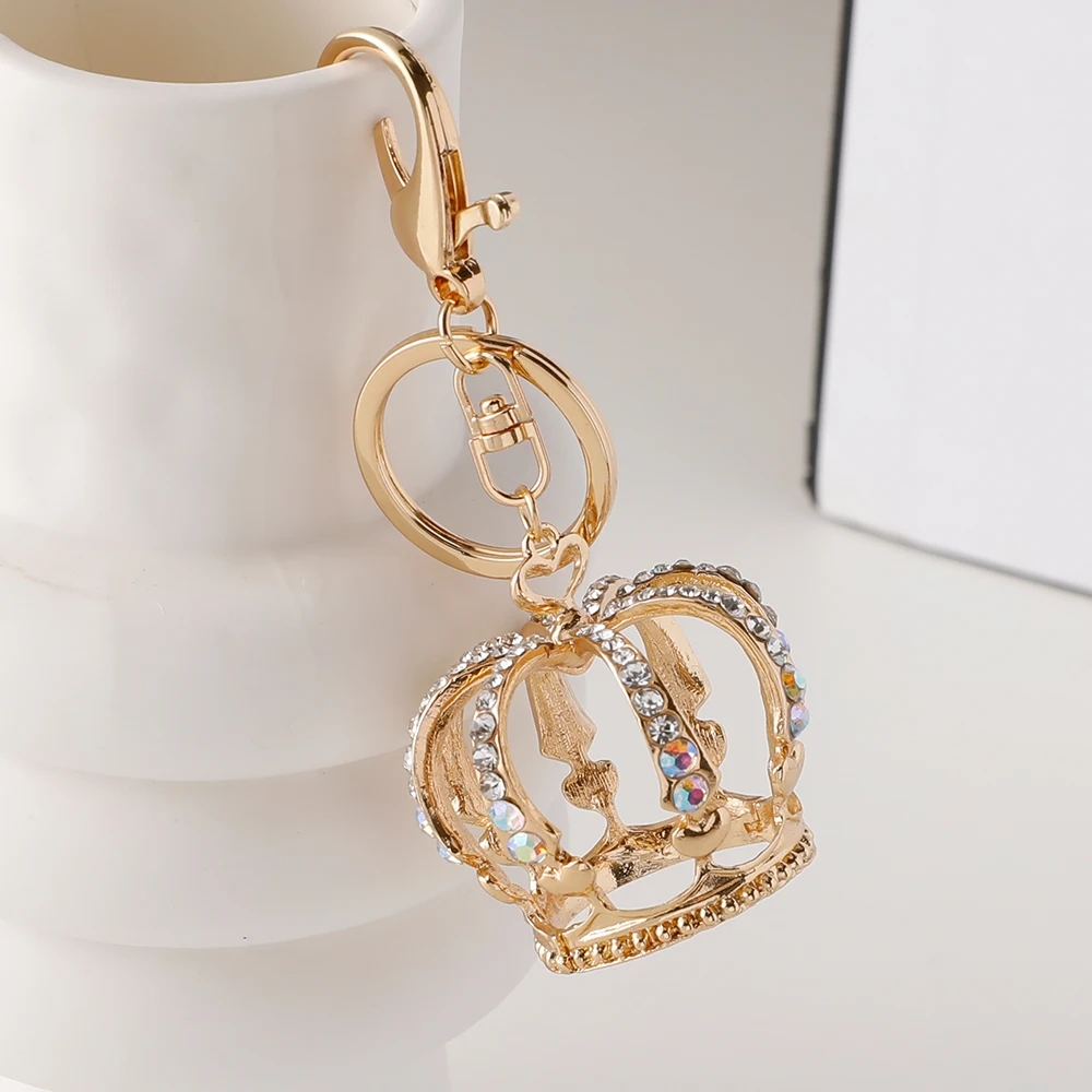 2024 New Sparkle Crystal King\'s Crown Keychain Car Key Ring Souvenir Gift for Family