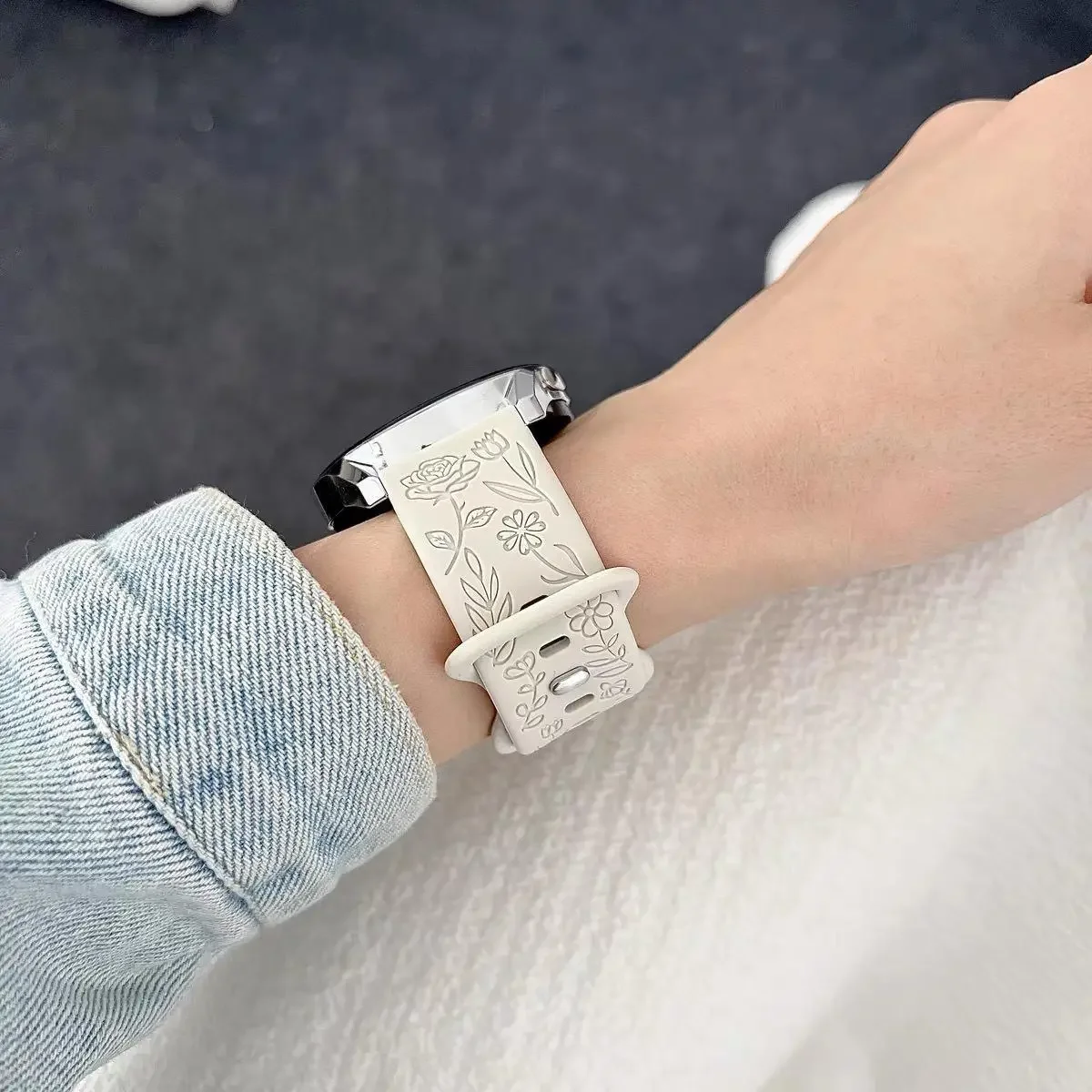 Pulseira macia de silicone de 18mm 20 22mm para huawei gt5 gt4 41mm 46mm pulseira feminina gravada para samsung galaxy 7/6/5 40 44mm pulseira de laço