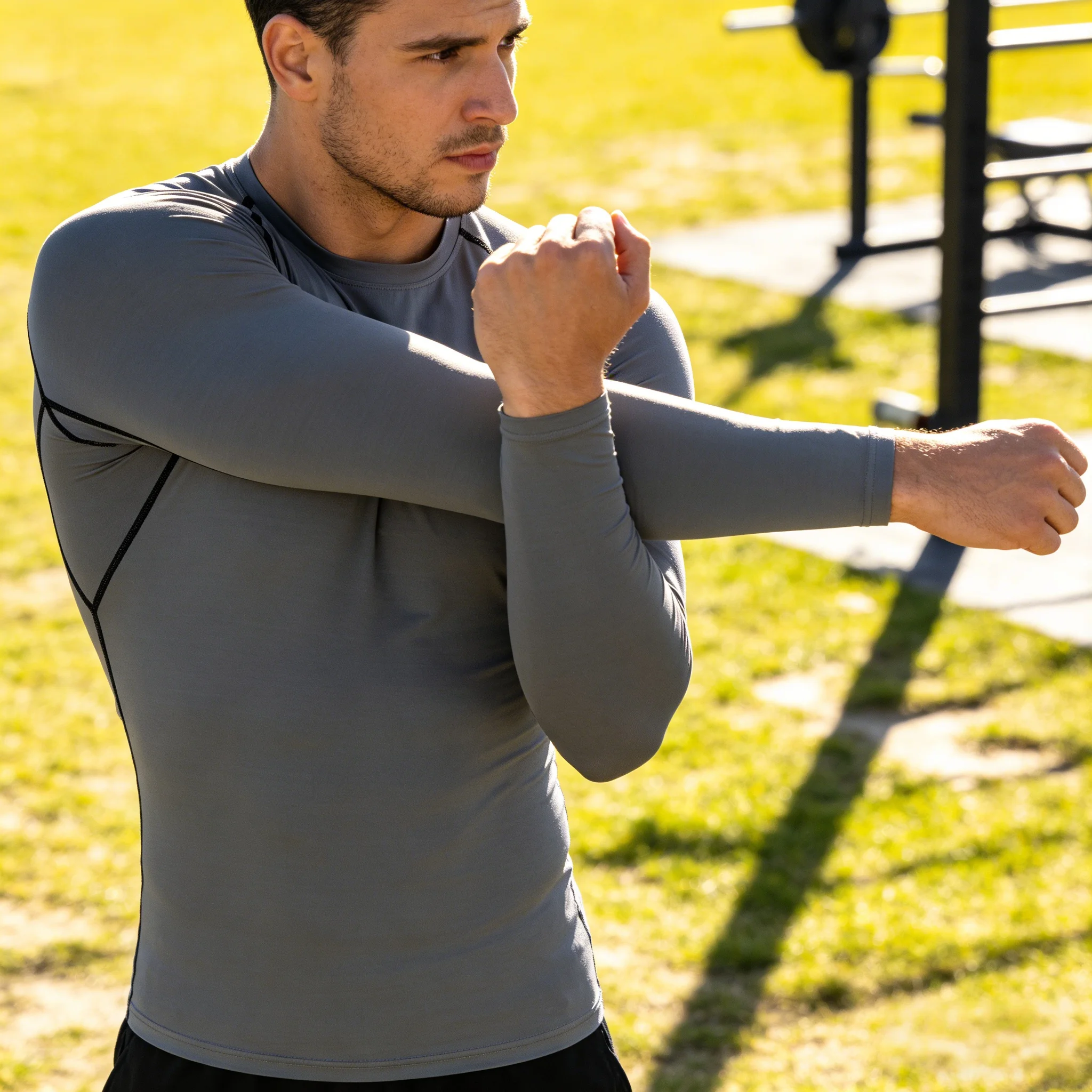 

Men Compression Running T-Shirt Fitness Tight Long Sleeve Sport T-shirt Training Jogging Shirts Gym Sportswear Quick Dry Clothes