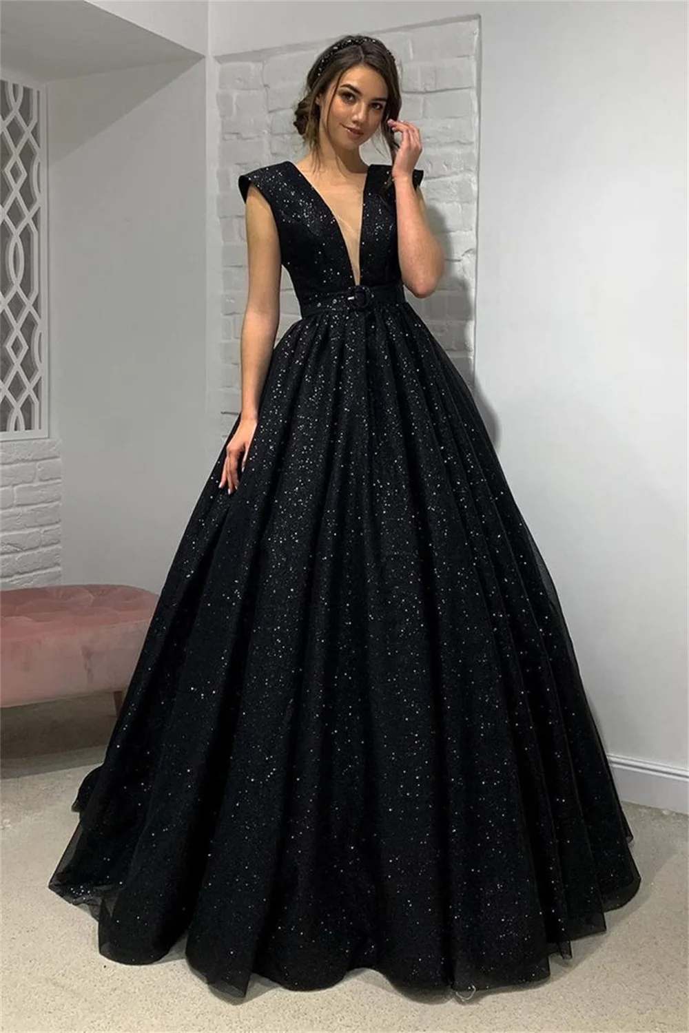 Cathy Black V-neck فساتين السهرة Sexy Open Back Prom Dress 2023 Sleevless Party Dresses V-neck Ball Gown Vestidos De Noche