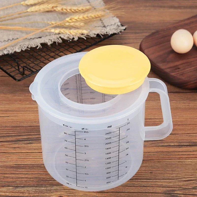 Large Capacity Baking Measuring Cup 2.5L Scale Kitchen Tool Mixing Bowl with Lid Transparent Plastic Mixing Cup for Home Tools