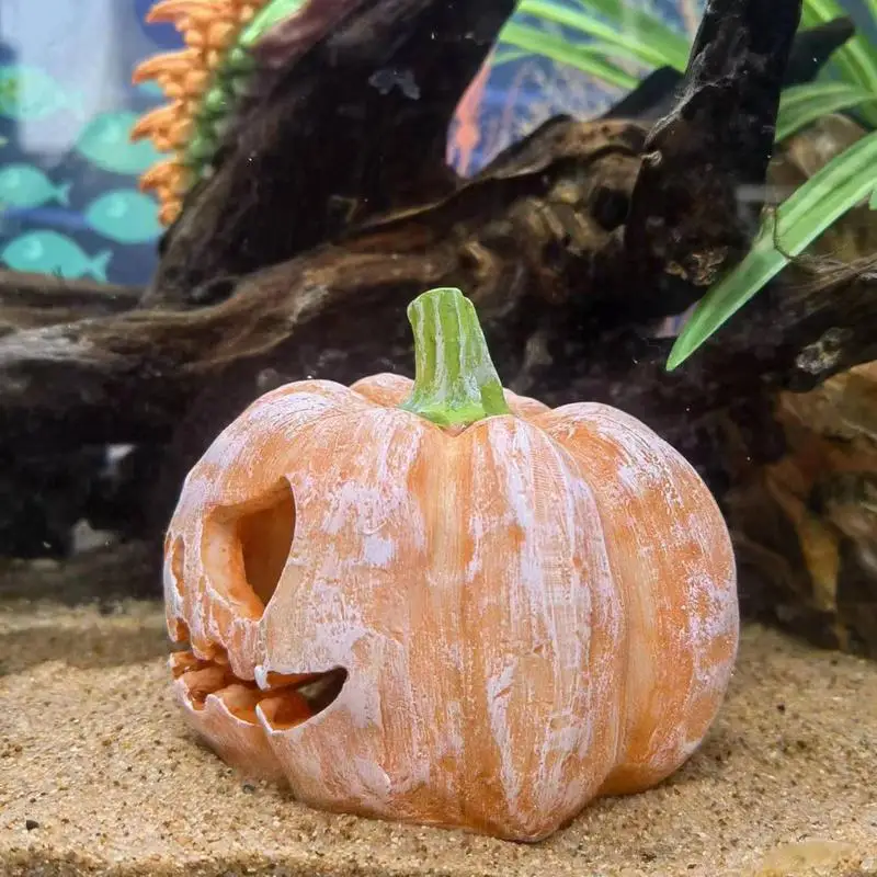 Halloween Pumpkin Reptile Shelter House Fish Tank Pumpkin Decoration Fish Cave Figurine Resin Fish Tank Statue decoration