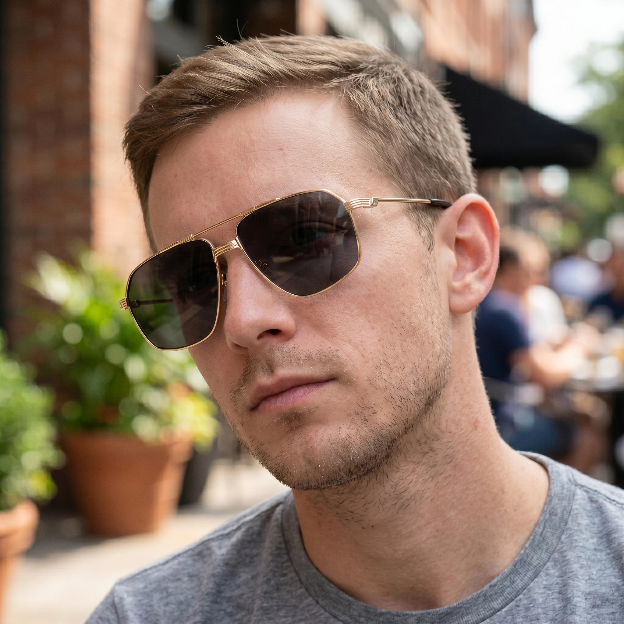 

Trendy Retro Pilot Sunglasses for Men, Golden Alloy Frame and Black Lens, Cool Vintage Square Driving Glasses with Non-Slip Arms