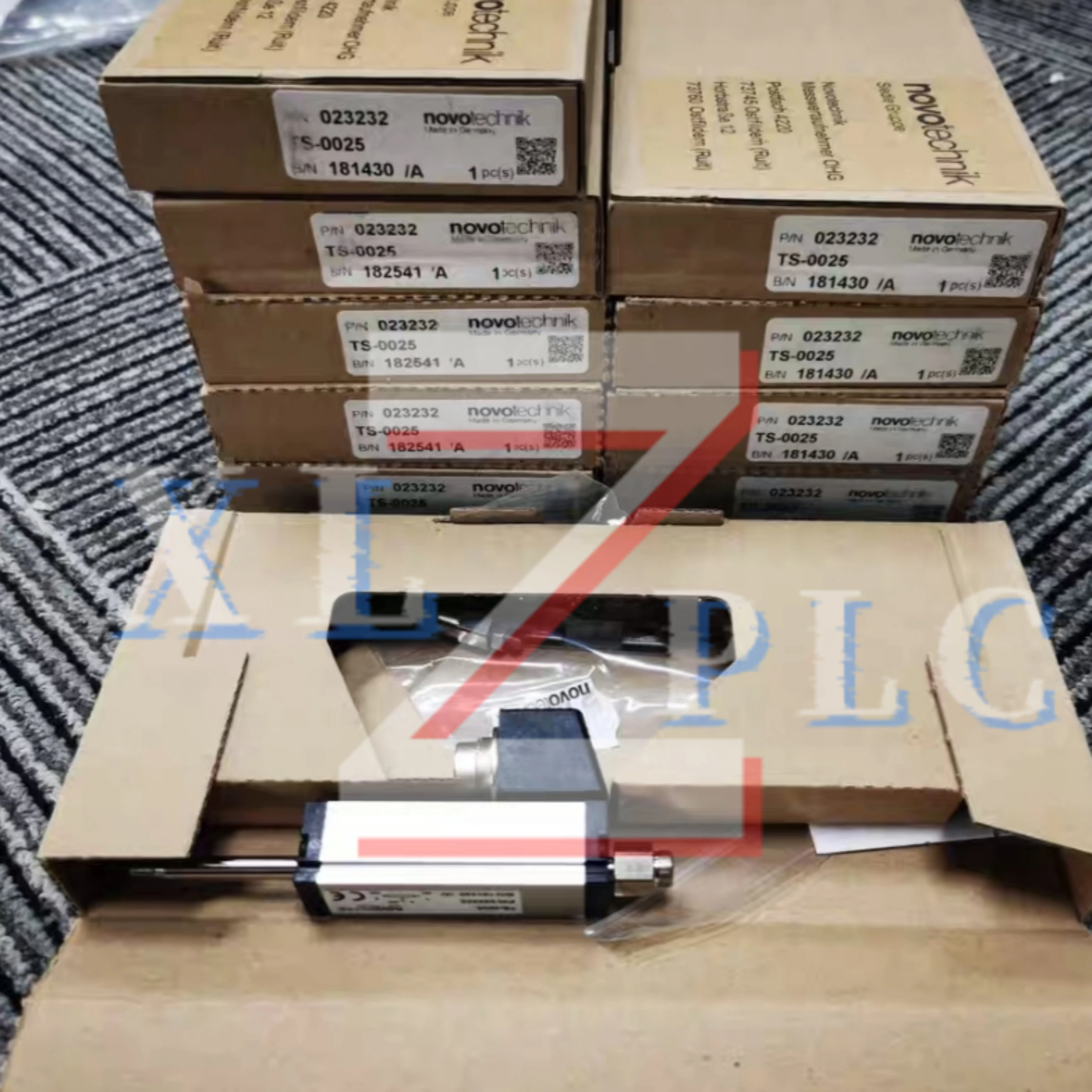 

Датчик перемещения TS-0025 TS-0050 новый в коробке