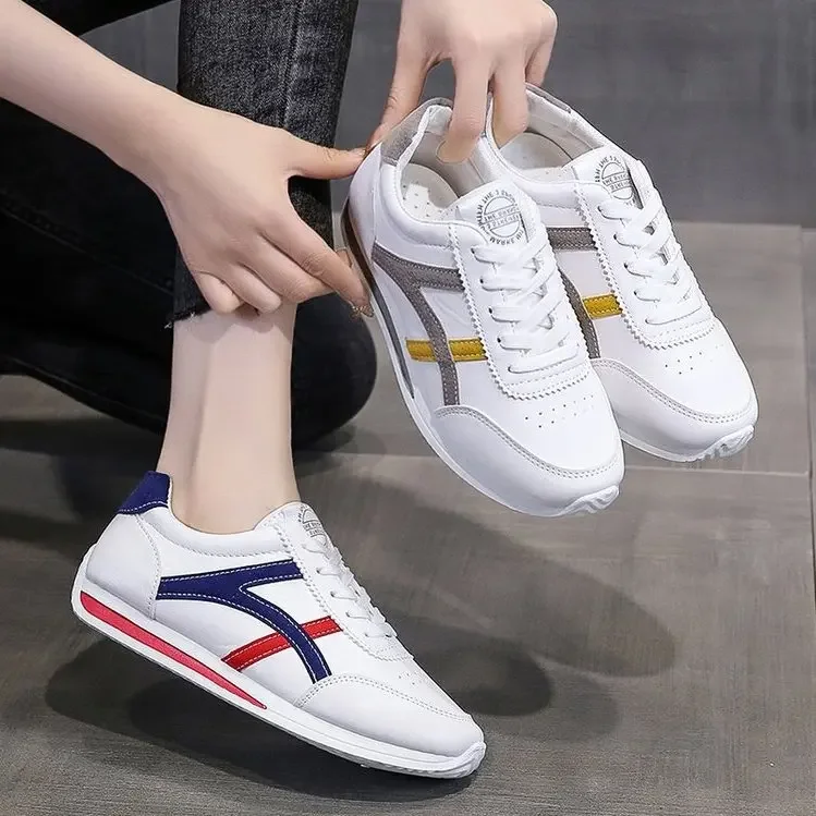 2025 Hot Seller New Sneakers Women's Small White Shoes Fashion Comfort Sneakers All-match Lightweight Casual Running Shoes