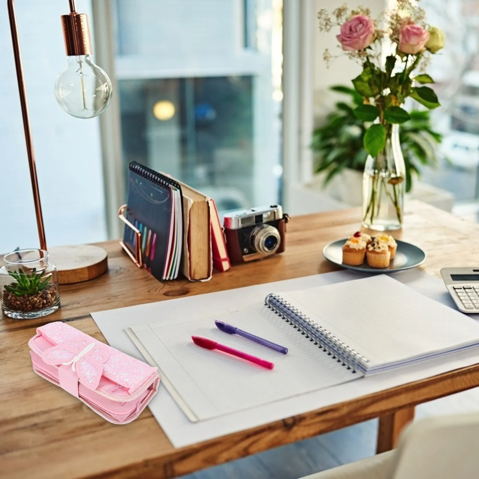 

1 шт. очаровательный пенал для карандашей, студенческий канцелярский органайзер, вместительный, с наклейками-бабочками, легкий, для школы