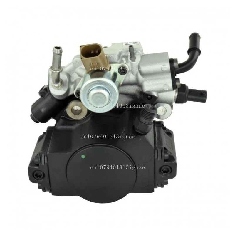 Suitable for Mercedes-Benz M651 Spencer W166 Lingte 212 Viano 246 Vito Diesel Fuel Injector High Pressure Oil Pump
