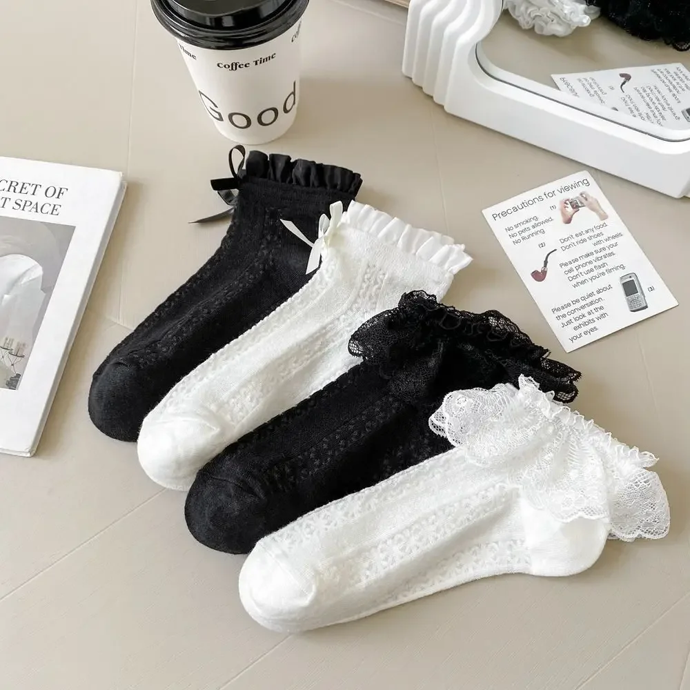 Spitze Rüschen Socken Frauen Nette Schleife Süße Mädchen Lolita Kawaii Prinzessin Socken Aushöhlen Mesh Dünne Atmungsaktive Schwarz Weiß Kurze Socken