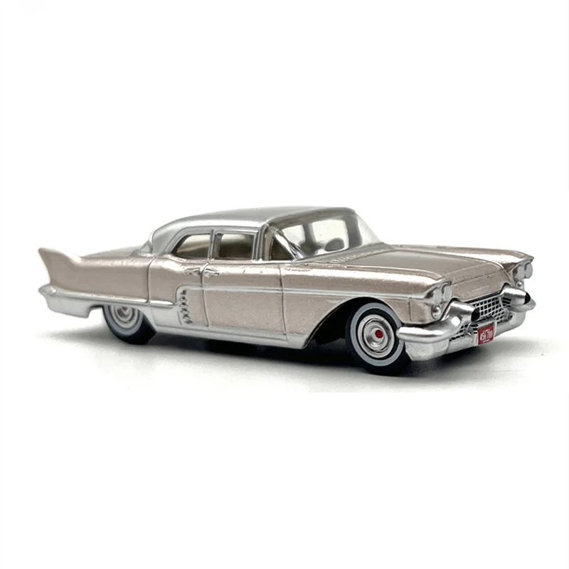 

1:87 Simulated Alloy Static Sports Car Complete Ornaments Brand New Packaging for Men's Birthday Gifts