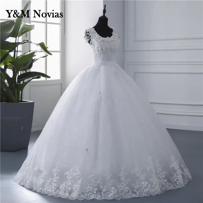 New Spring Lace Appliques 3D Flower Wedding Dresses Sleeveless Vestidos De Novia Off White O-Neck Princess Bride Gowns Plus Size