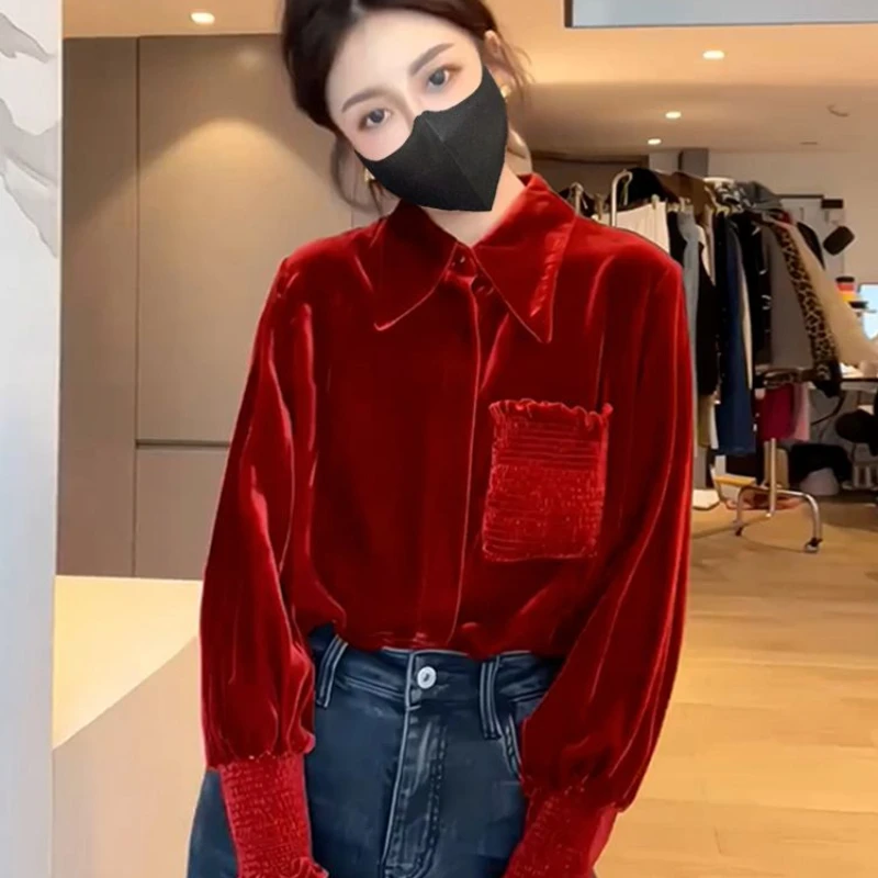 French and Western Style Unique and Exquisite Small Top Super Beautiful Red Velvet Shirt for Women in Autumn and Winter