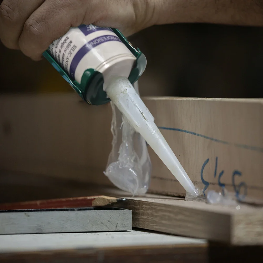 Pistola de calafetagem manual profissional, ferramenta de metal, cola flexível de silicone macio para decoração, melhoria da alta qualidade