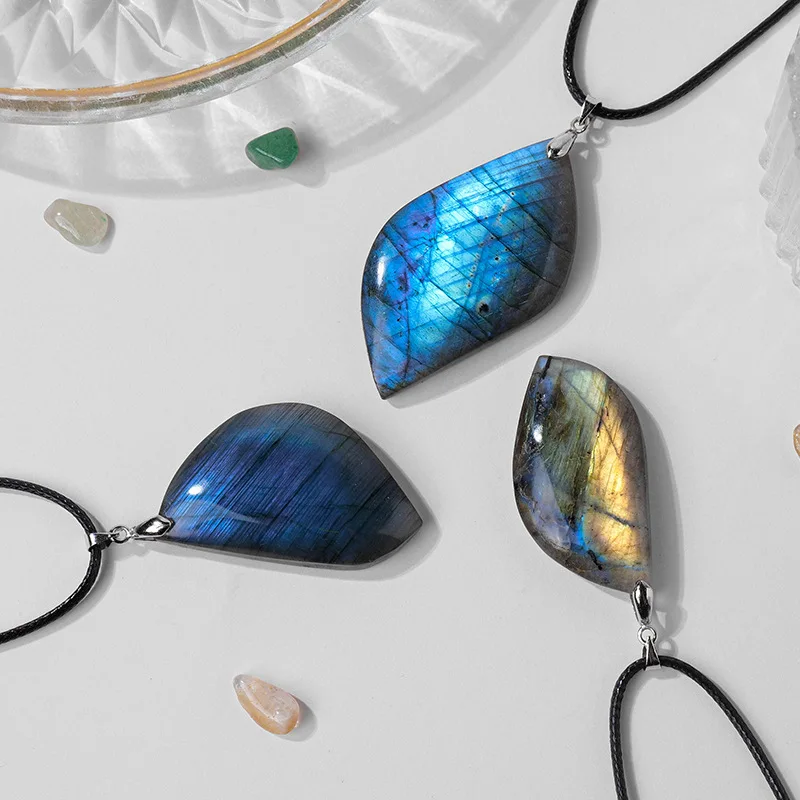 Natural Elongated Stone, Moonlight, Stone Leaves, Blue Moonlight, Original Stone, Shaped Bare Stone Pendant, Crystal Necklace