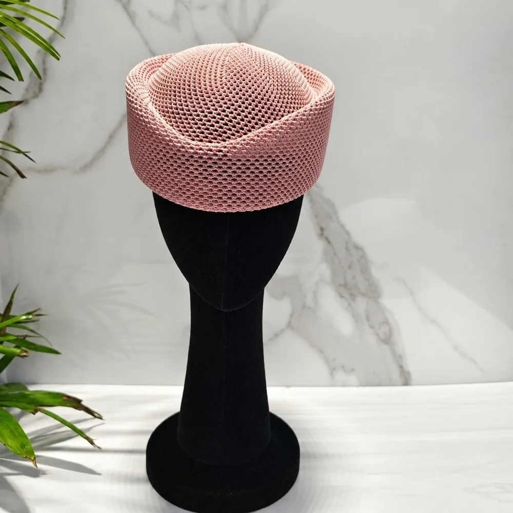 Fashion Breathable Mesh Beret Hat Hollow Solid Color Knitted Beanie Vintage Design Lightweight Casual Stewardess Cap Countryside
