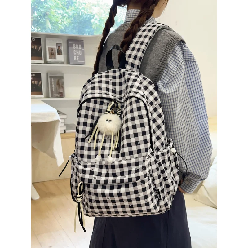 Korean-style plaid backpack for female middle and high school students, simple, versatile, fashionable, cute with stars, lightwe