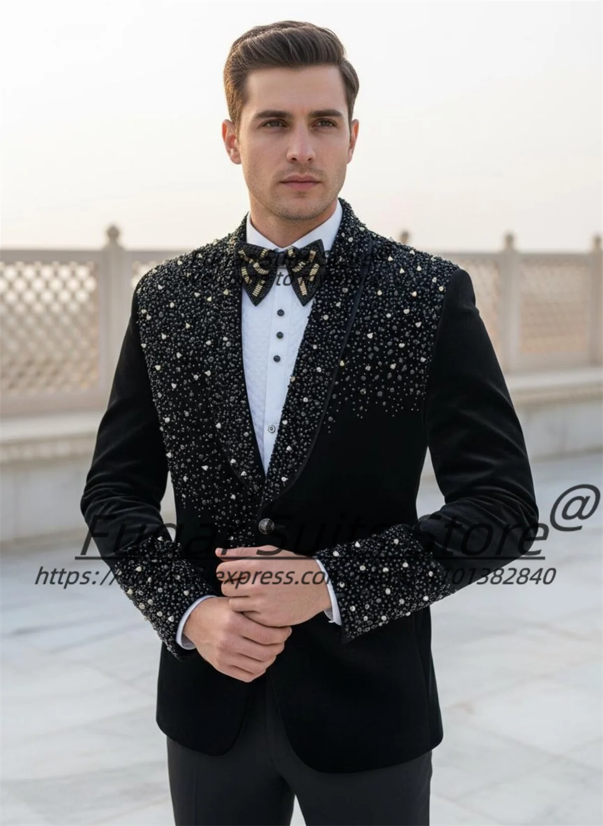 

Роскошные свадебные смокинги для жениха с блестящей вышивкой бисером, индивидуальный пошив, приталенный крой, шалевая лацкана, мужские костюмы из 2 предметов, элитный комплект.