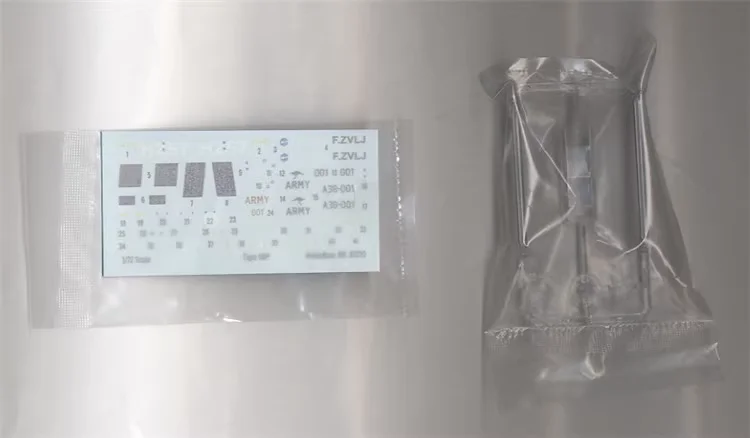 ホビーボス-ヨーロッパのヘリコプター戦闘機モデルのおもちゃ,プラスチック製の組み立て,組み立てキット,タイガーハプ,軍事ギフト,87210, 1, 72, EC-665