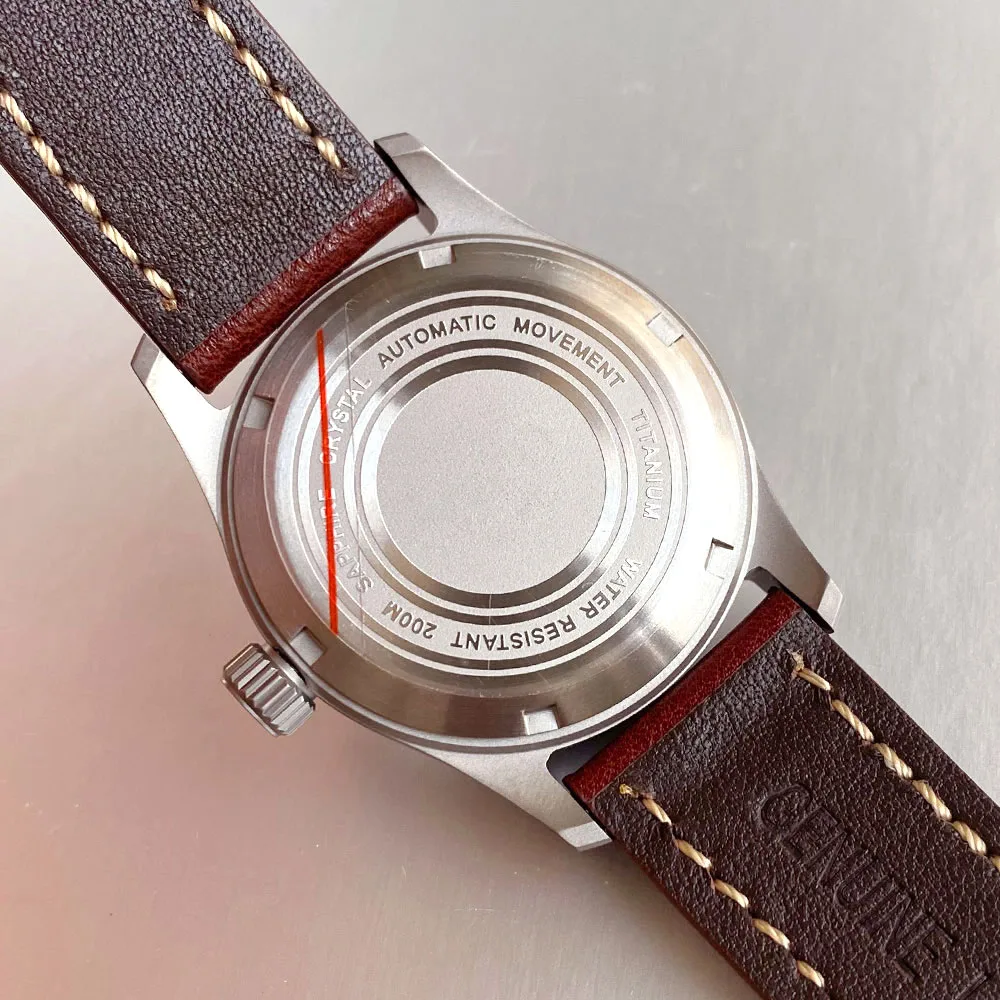 تخصيص 36 مللي متر الطيار ساعة ميكانيكية الرجال T2 التيتانيوم حالة 20ATM مقاوم للماء الغوص NH35A الحركة التلقائية ساعة اليد الجلدية