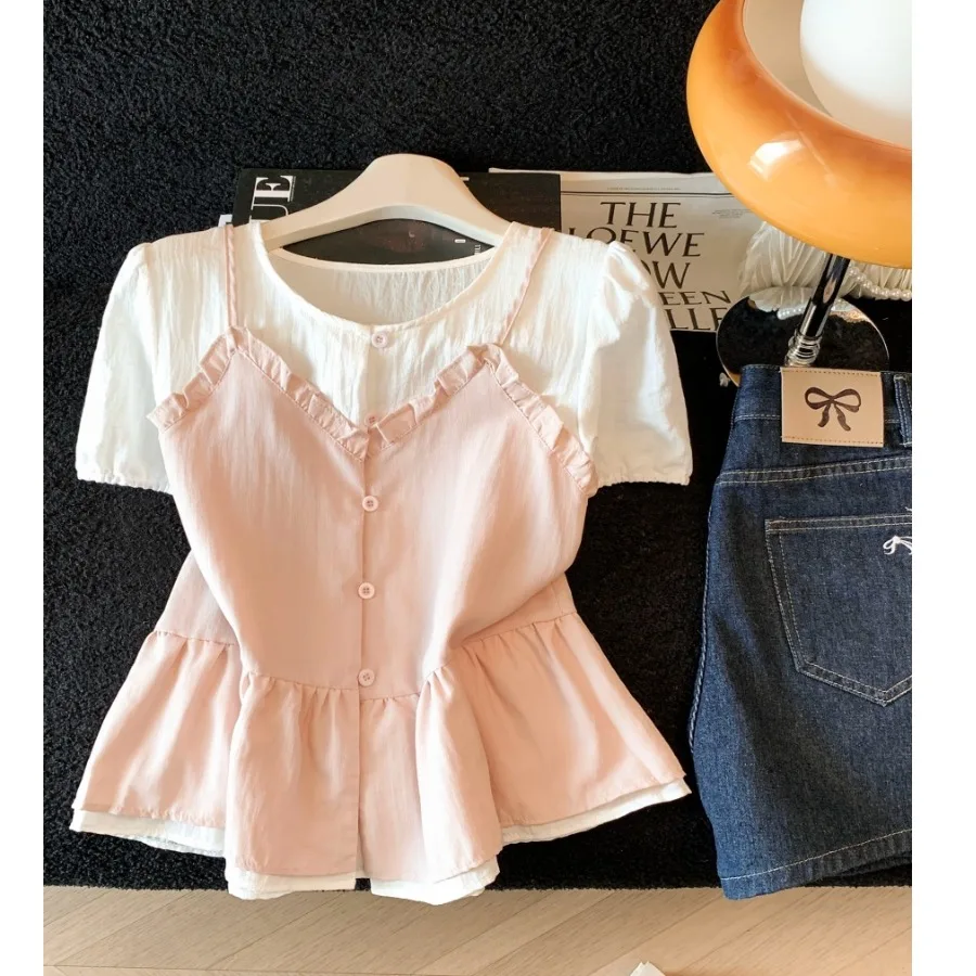 

Женская летняя новинка: укороченный топ-жилет в стиле Pure Desire Spicy Girl, имитация двухслойности, с коротким рукавом, для создания стройного силуэта и омолаживающего эффекта, маленькие размеры.