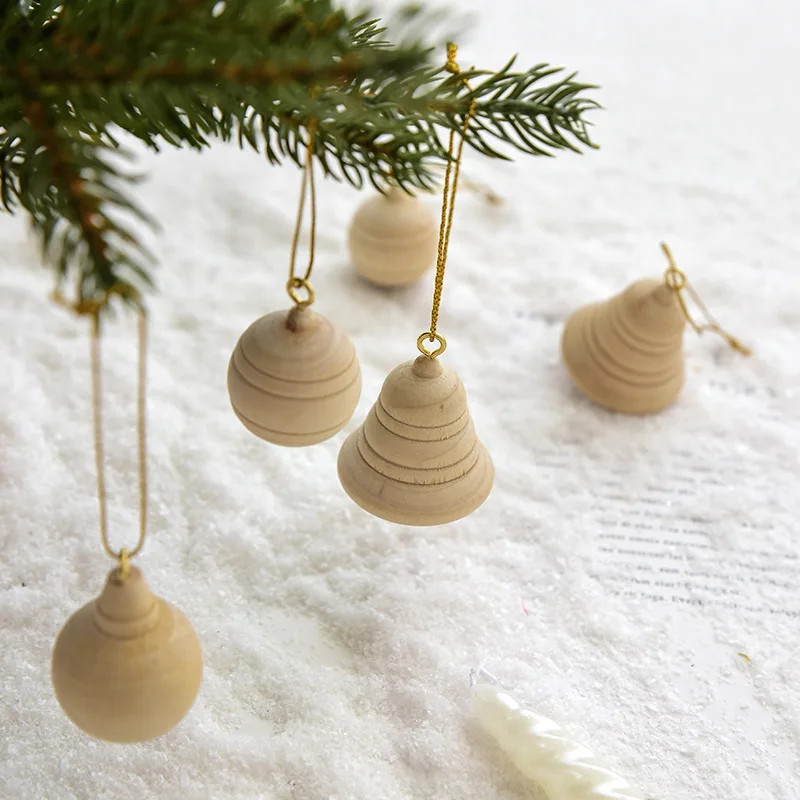 

3Pcs Christmas Hanging Decoration Wooden Christmas Balls Bells Christmas Tree Hangings Christmas Decoration Scene Arrangement