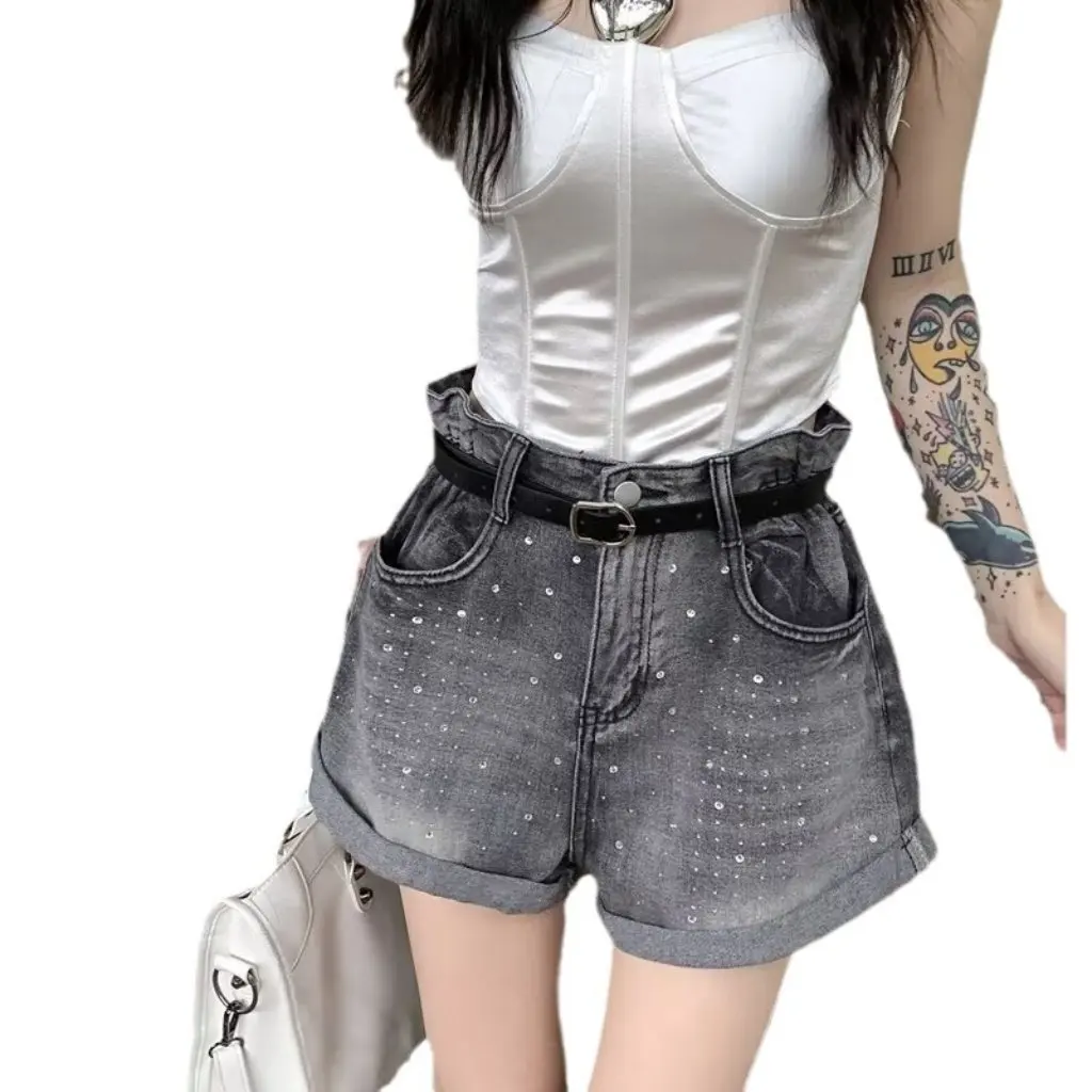 Hoge taille afslankende A-vormige wijde pijpen broek voor mollige meisjes Rechte pijpen Ontwerp Zomer Hot Drill Shorts Wit gevoel