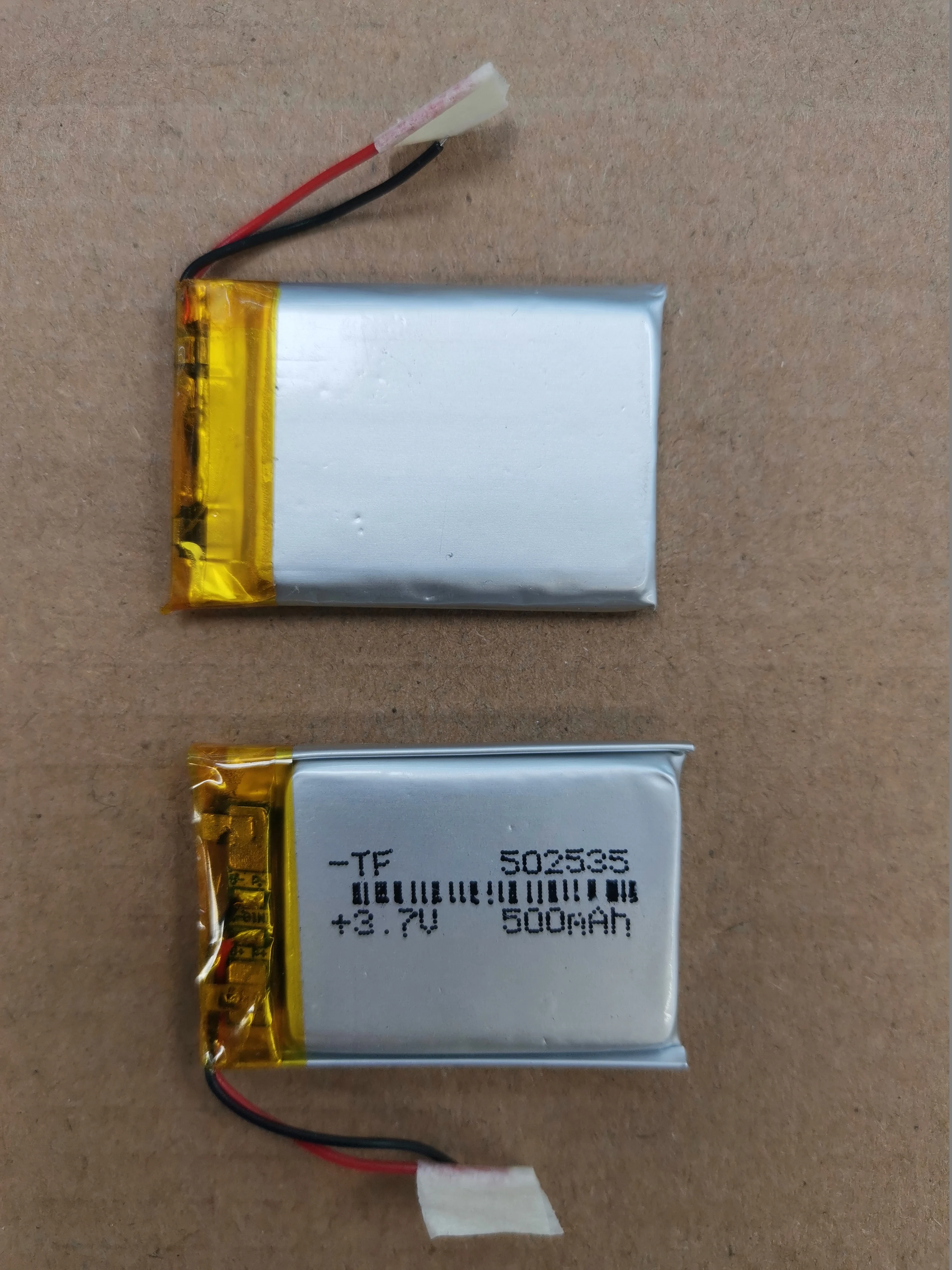 3.7V 2 wires 502535 500mah  lithium battery with protection board , used for bluetooth MP4 1pcs/lot