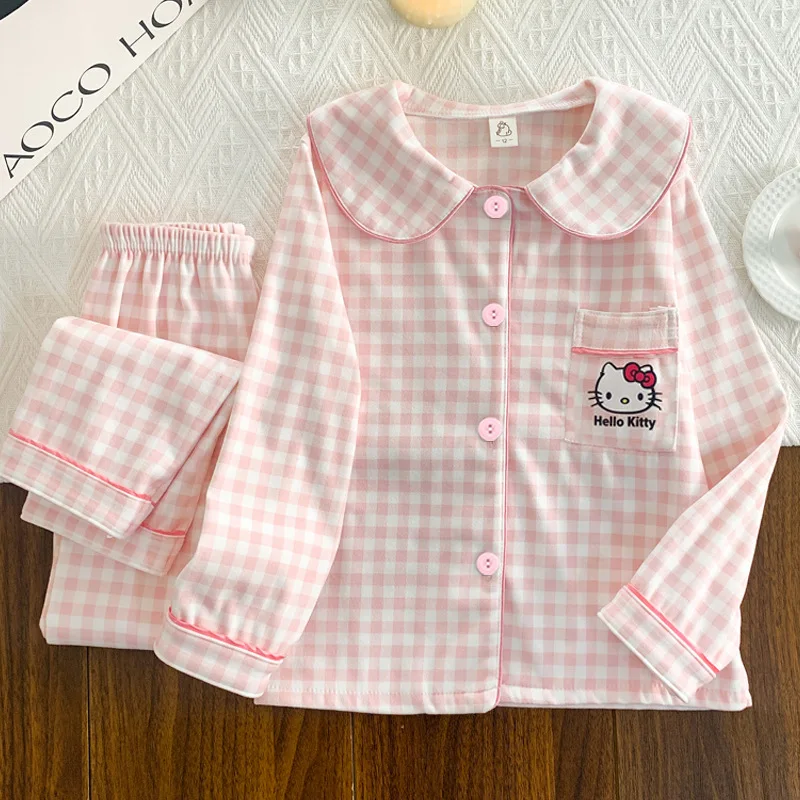 ملابس نوم مخملية دافئة للأطفال لعام 2026 بياقة الأميرة للخريف والشتاء بأكمام طويلة سترة كرتونية جديدة ملابس منزلية