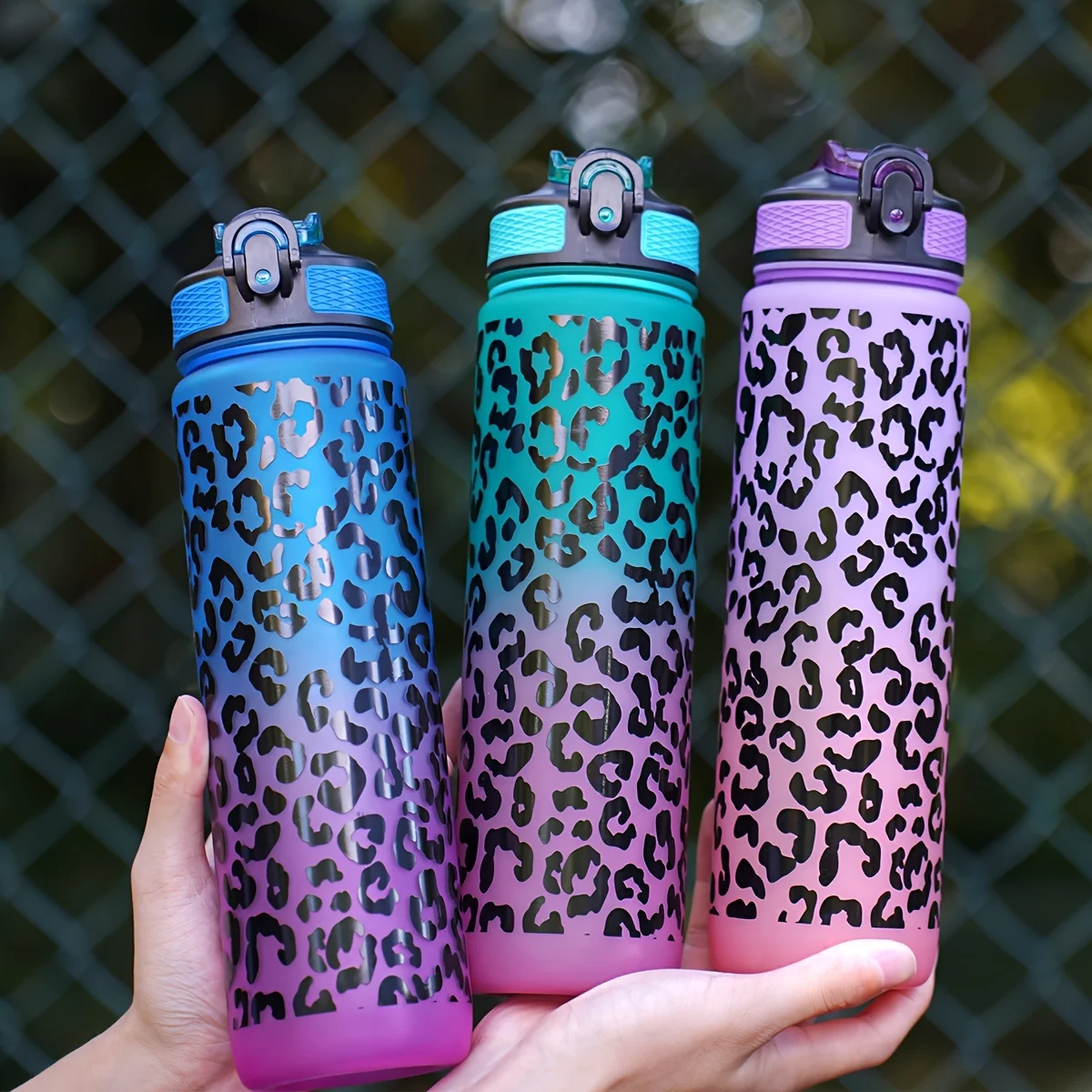 1 Liter Large Capacity Leopard Print Plastic Cup Leak Proof Sports Water Bottle Drink Items Outdoor Travel Portable Gym Bottle