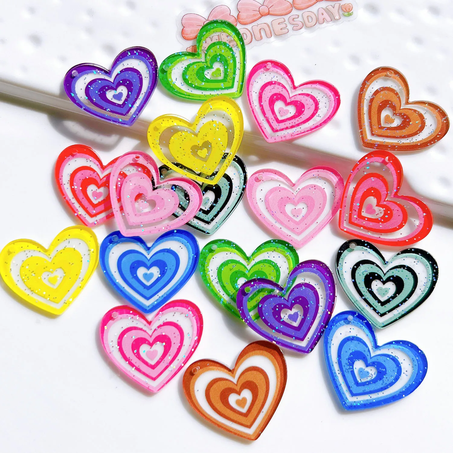 10PCS Acrylic Colorful perforated heart-shaped pendant diy J