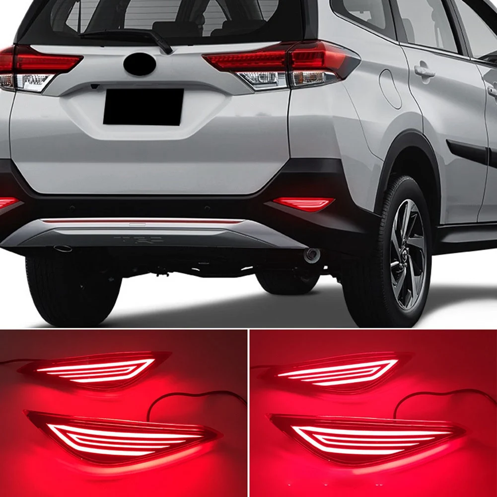 1 Pair 2-In-1 Functions Car LED Rear Fog Lamp Bumper Light Auto Brake Light Reflector for Toyota Rush 2018 - 2020