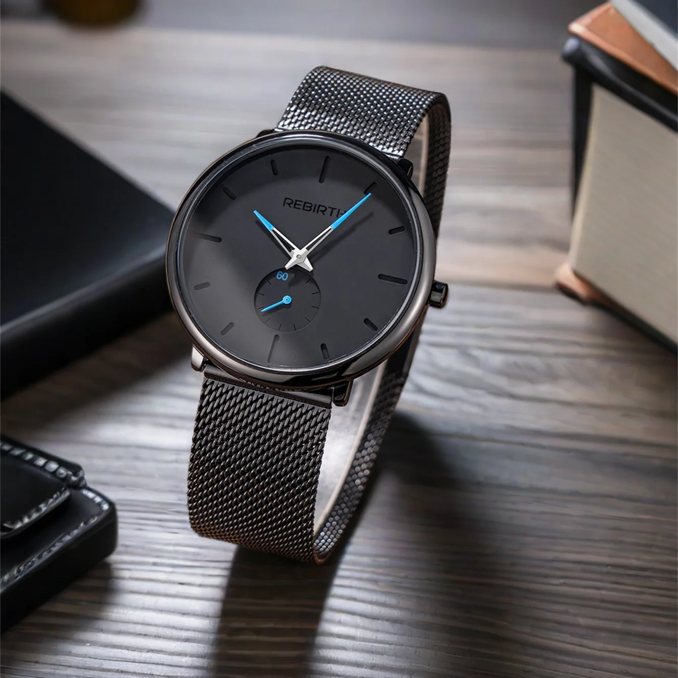 ساعة ريترو آرت ديزاين للرجال بحزام ساعة مغناطيسي ثنائي الدبوس ونصف حركة كوارتز عصرية وبسيطة