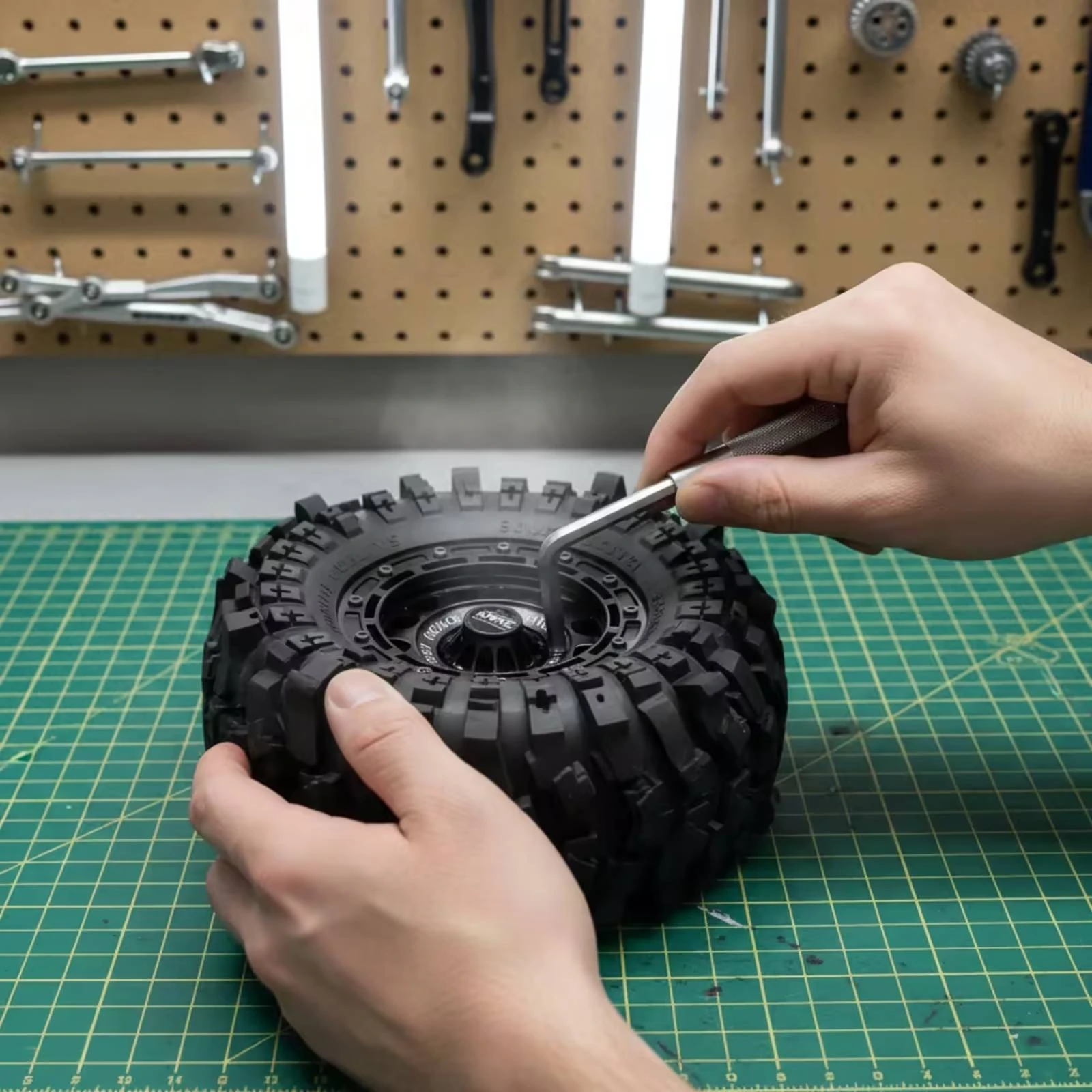 4 Pieces RC Crawler Wheel and Tire Assembly High Traction Tires Wheels Solid for Trail Building