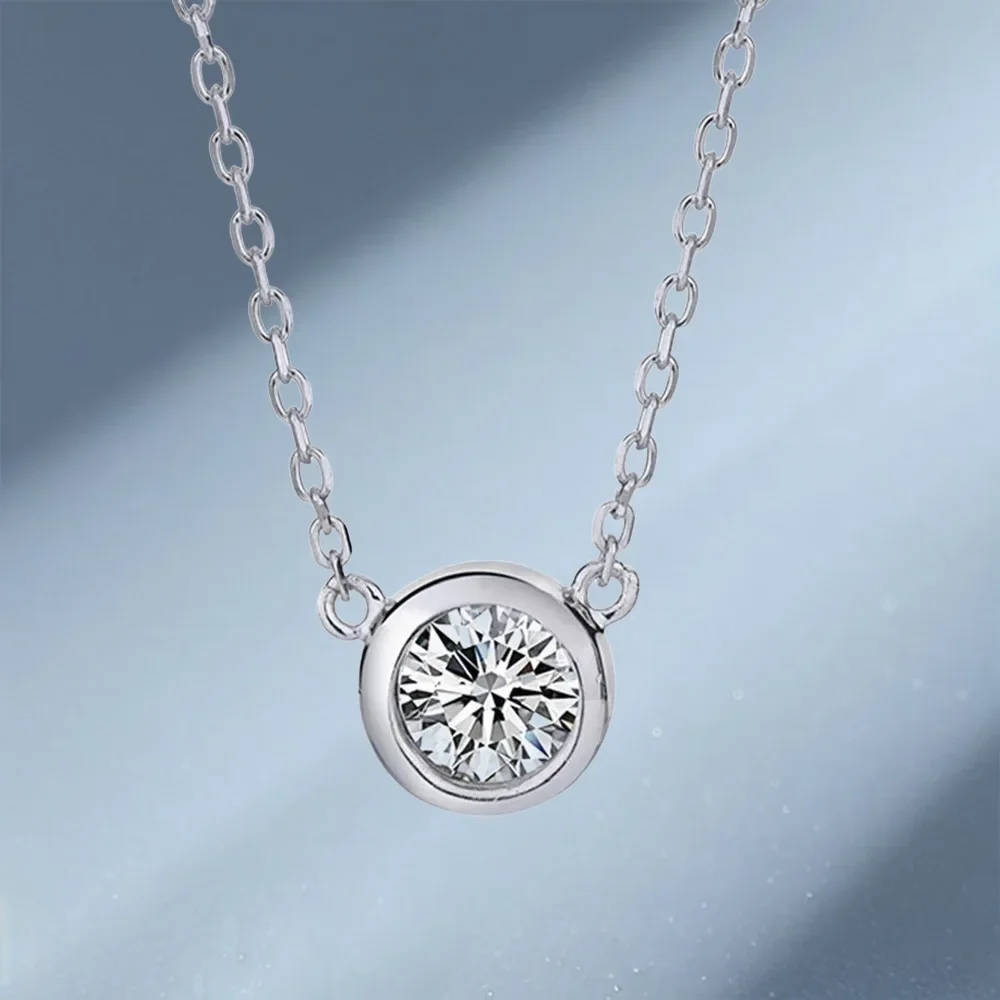 Star Dot 0.5/1ct Moissanite Diamond Necklace Gift, PT950 Round Pendant Necklace Wedding Jewelry for Women Daily Wear Versatile