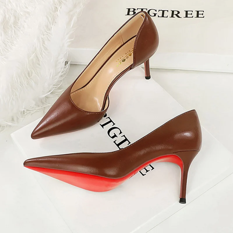 

Women Fashion Red Bottom 7.5cm High Heels Pumps Lady Elegant Trendy Side-Cut Design Shoes Female Date Comfortable Dress Shoes