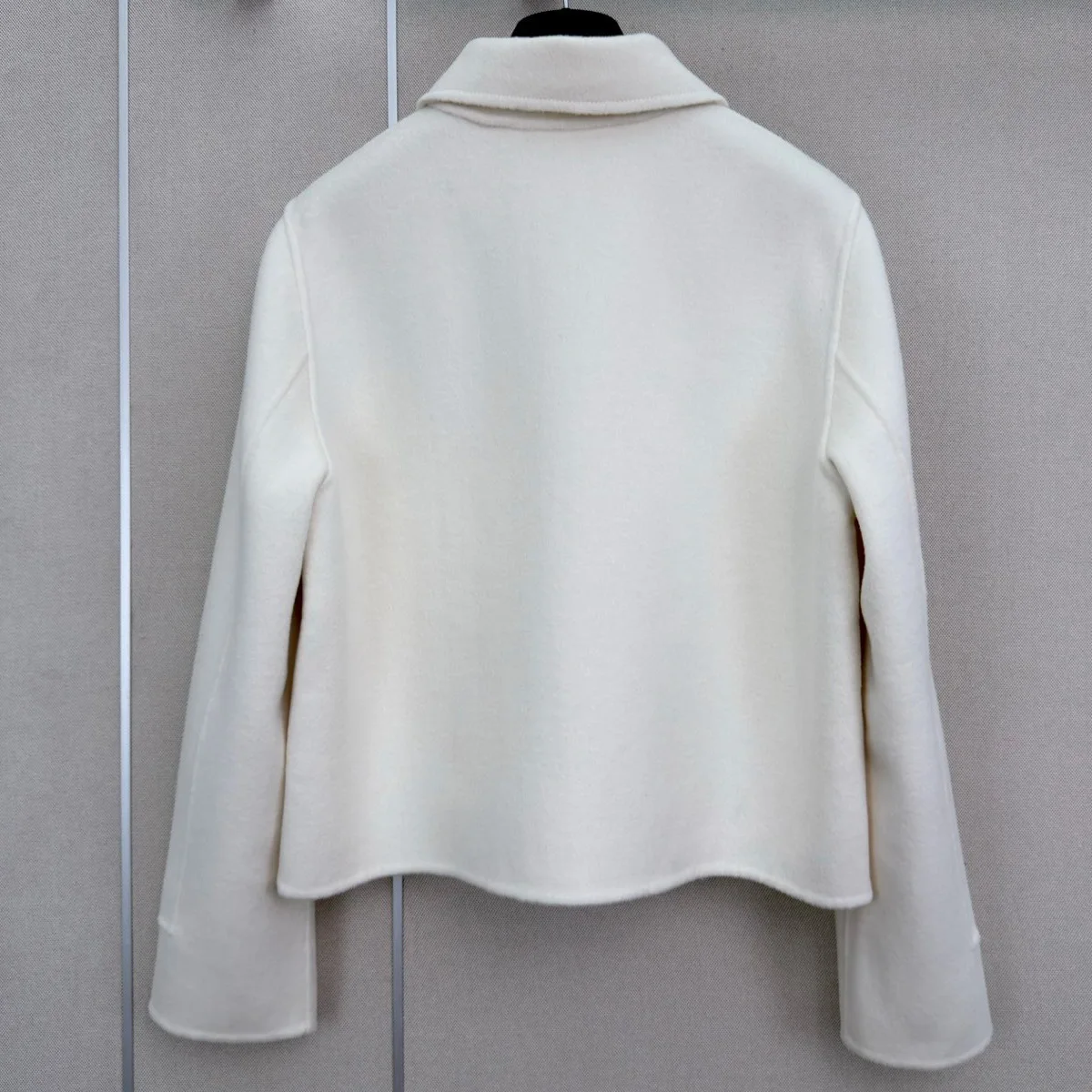 High Quality Women Lapel Collar Cropped Coat With Neck Bow Long Sleeve Button Down Loose Short Outerwear lyt26713224