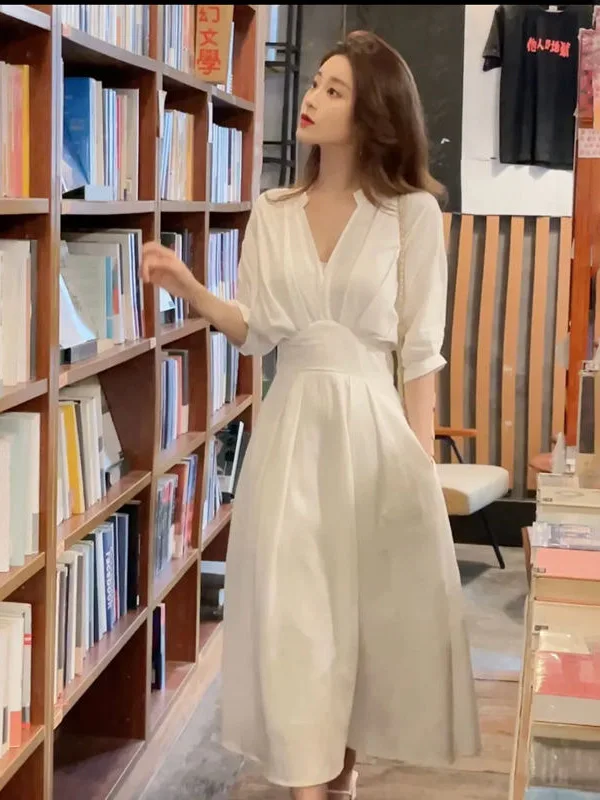 

French haute couture light luxury dress for women 2024 summer new niche design with a waistband and fashionable white dress RHOK