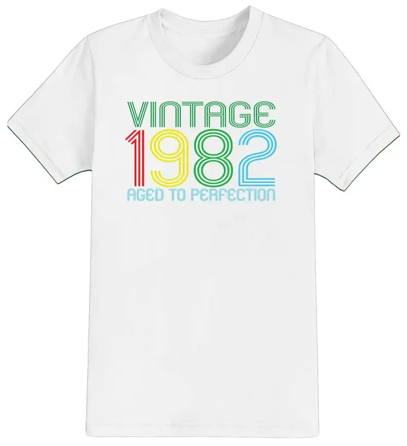 40th Birthday Gift Forty Gifts Year 1982 Vintage Aged To Perfection Mens T-Shirt Funny Tee Present 40 Years Old