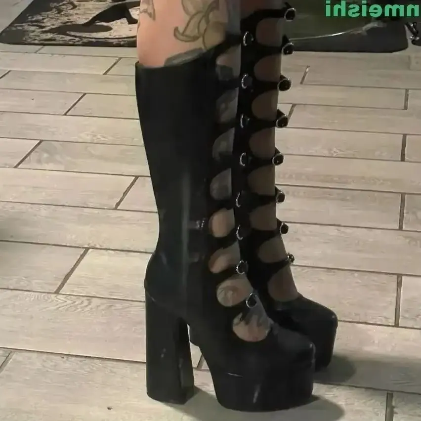 منصة سستة كعب مربع مشبك حزام النساء القطب أحذية الرقص 2025 جديد جوفاء منتصف العجل الأحذية موضة جولة تو أحذية مثيرة #3