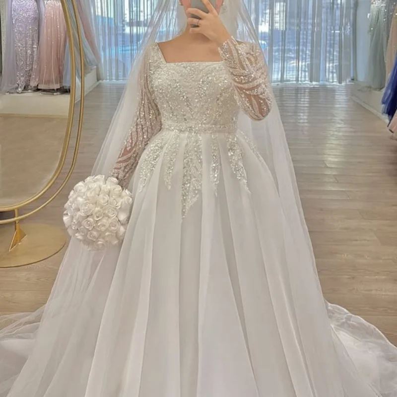 

Simple ivory white V-neck Spaghetti glitter Appliques Wedding Dresses Sequin decal of A-line Lace Bridal Gowns Made Customized