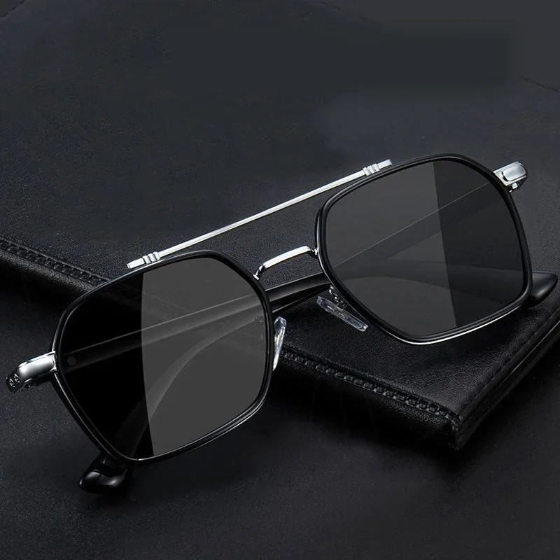 Photochromic Sunglasses for Women/Men Metal Frame UV400 Fashion Eyewear