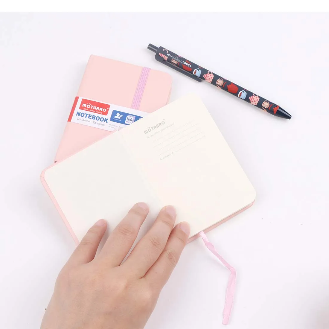 MOTARRO 1Pcs A7 Notebook Macaron Pink ​Notepad Cartoon Memo Ins Hand Ledger for Student School Office Supplies Notepad