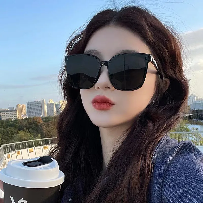 2024 New Korean sunglasses for men and women Tiktok live broadcast sunshade sunglasses UV proof glasses