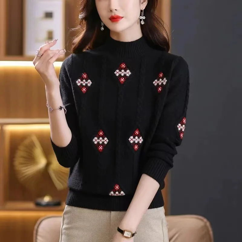 

Пуловер с вышивкой, женский осенне-зимний свитер 2025 года, свитер с получерепаховым воротником, женское свободное пальто, модный трикотаж, нижняя рубашка, топ